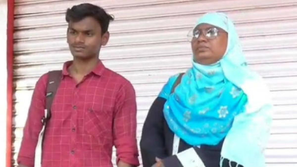 వెంట రొట్టేలు.. వెంట రొట్టేలు..