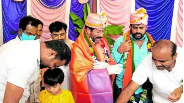 కరోనా కలవరం.. కరోనా కలవరం..