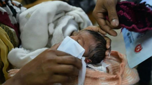 కరోనా కుమారి, కరోనా కుమార్