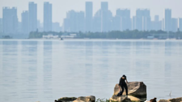 వుహాన్ డైరీలో కరోనా పుట్టిన నాటి నుంచి..