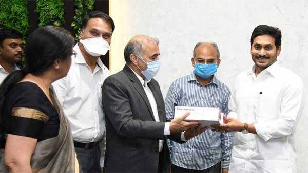 జగన్ రియాక్షన్.. 