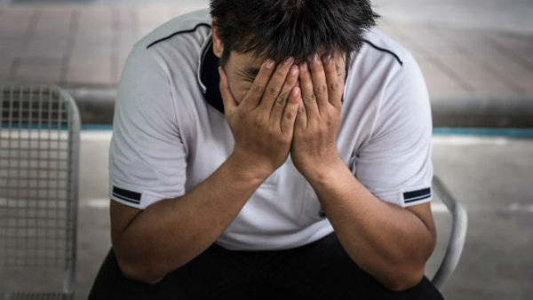  ఇంట్లో ఉండాలంటే నరకంగా ఫీల్ అవుతున్న ప్రజలు 