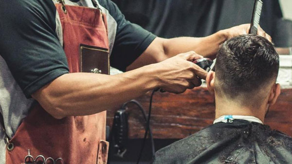 అతను బచాయించినా..