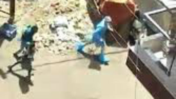 అంబులెన్స్‌ను పంపించగా..