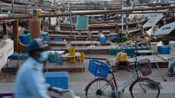 విదేశీయుల వల్లే 50 శాతానికి పైగా.. 