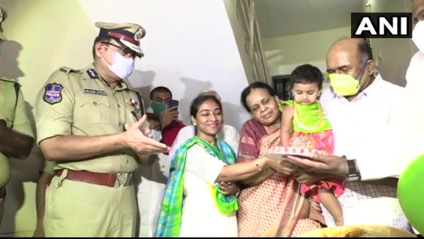  Hyderabad police celebrated the 1st birthday of a toddler Myra, her parents live in US, 