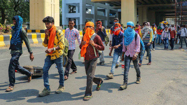 రుణాలు చెల్లించకపోతే దాడులు జరుగుతాయేయోనన్న భయం.. 