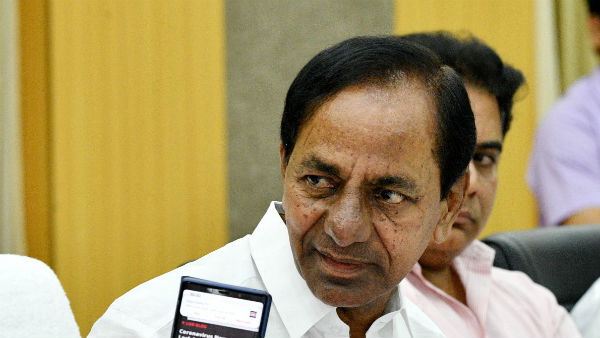 డాక్టర్లు,పారిశుద్ధ్య కార్మికులకు సీఎం గిఫ్ట్