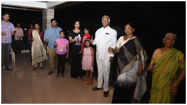 కడియం కుటుంబం..