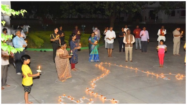 రాజ్‌భవన్‌లో గవర్నర్