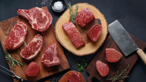 నిబంధనలు ఉల్లంఘించి అక్రమాలకు పాల్పడే వారిపై కొరడా 