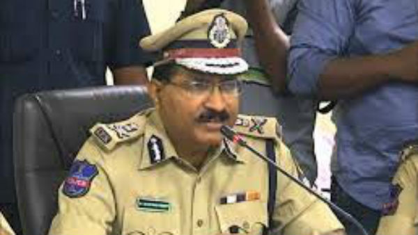  సర్వే వివరాలు వెల్లడించిన పీఎస్‌యు వాచ్ మేనేజింగ్ ఎడిటర్ వివేక్ శుక్లా