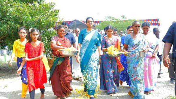 సాధారణ జనం నుంచీ ఫిర్యాదులు..