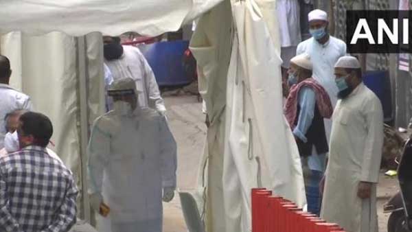 మూడు చదరపు కిలోమీటర్ల పరిధిలో..