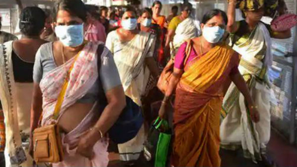 కొండ సముద్రంలో రాత్రి వేళ సామూహిక పూజలు 