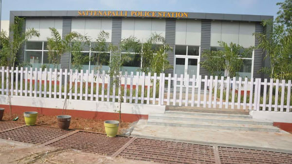 పర్యాటక వీసాలపై వచ్చి... 