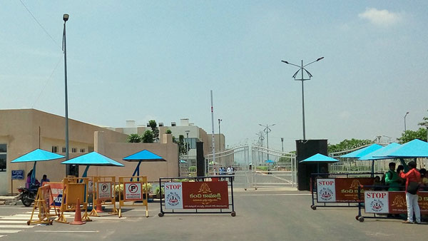 సజీవంగానే రాజధాని తరలింపు.. ముహుర్తం అదేనా ?