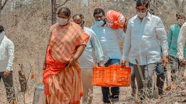 కుగ్రామాల్లో ప్రయాణం.. 