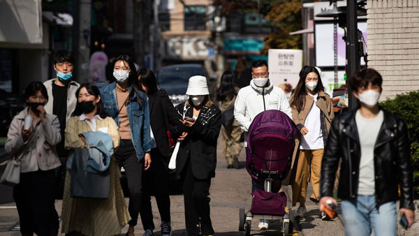 కేఫ్‌లు కిటకిట..