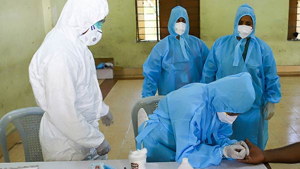 మహారాష్ట్రలో భారీగా పెరిగిన కేసులు, మరణాలు