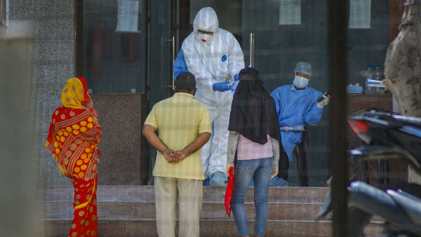 కరోనా టెస్టింగ్ మొబైల్ బూత్