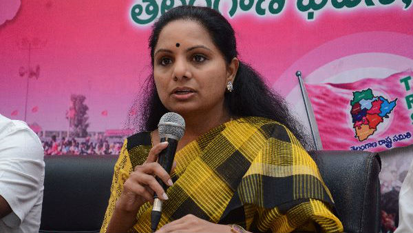 సమయస్పూర్తిగా వ్యవహరించిన కవిత.. హుటాహుటిన మహిళల తరలింపు.. సమయస్పూర్తిగా వ్యవహరించిన కవిత.. హుటాహుటిన మహిళల తరలింపు..