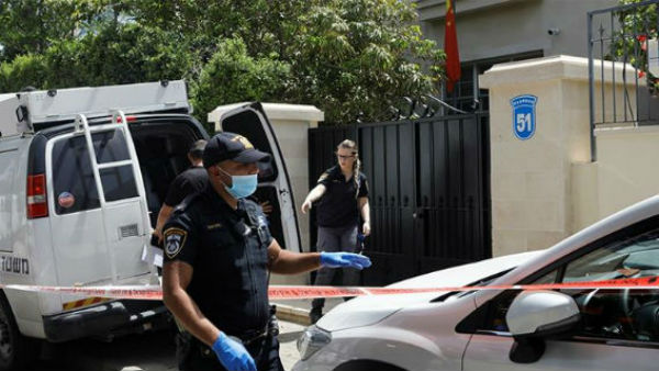 అసలేం జరిగిందంటే.. అసలేం జరిగిందంటే..