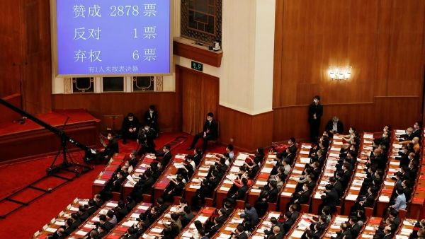 అమెరికా యుద్ధ హెచ్చరిక..