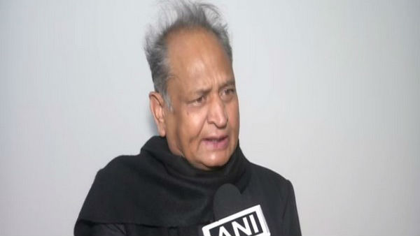 ఎమ్మెల్యే వాదనకు మరికొందరు మద్దతు