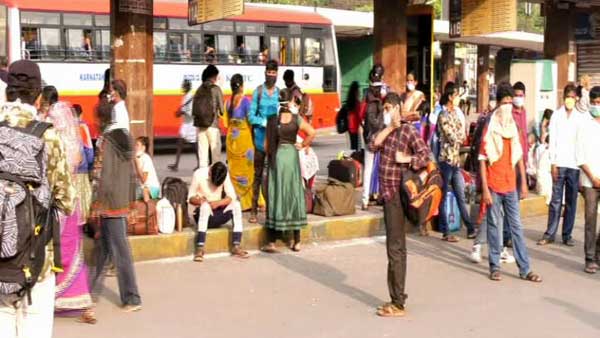 పోటెత్తిన మెజస్టిక్ బస్‌స్టేషన్..