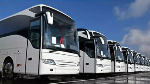  బస్సుల్లో మాస్కులు, శానిటైజర్ల సౌకర్యం.. సామాజిక దూరంతో సీట్ల ఏర్పాటు.. 