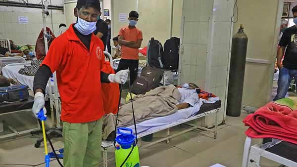 తల్లడిల్లుతున్న తమిళనాడు