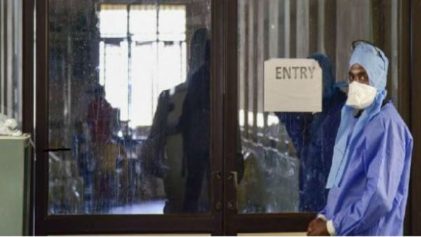 ఆయుర్వేద ఆస్పత్రిలో..