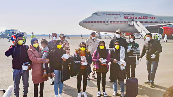 మనీలా, వాషింగ్టన్ నుంచి..