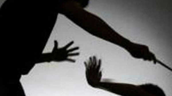 ఎక్కడికి అని అడిగితే కత్తితో ఏసేశాడు