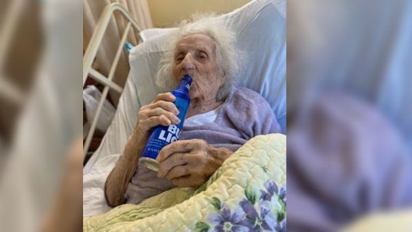  విజయం సాధించింది..బీర్‌తో సెలబ్రేట్ చేసుకుంది