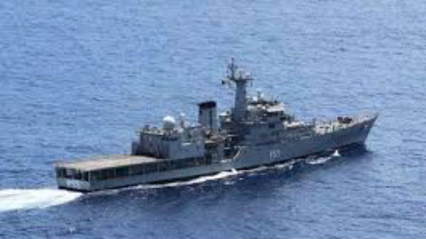 ఒకేసారి ఆరు హెలికాప్టర్లు టేకాఫ్.. 