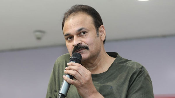 నాగబాబును ఇరుకున పెట్టిన ట్వీటు.. సంచలనాలకు కారణమవుతుంది ఇదే.. నాగబాబును ఇరుకున పెట్టిన ట్వీటు.. సంచలనాలకు కారణమవుతుంది ఇదే..