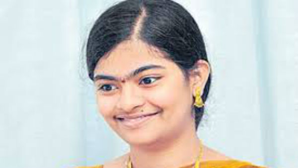  ఛార్జిషీట్‌లో తేదీ ఆధారంగా..