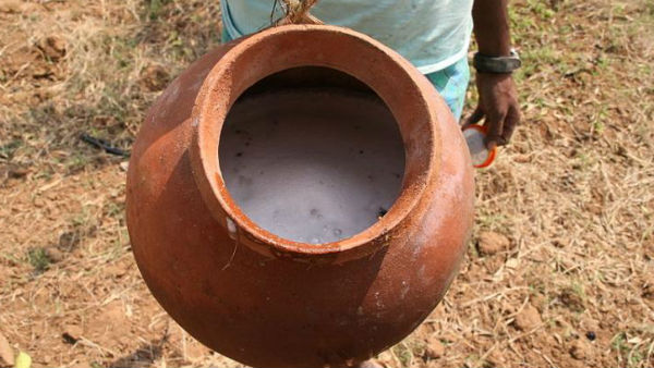 కల్లు విక్రయాలకు గేట్లు ఎత్తేయడానికి రెడీ.. కల్లు విక్రయాలకు గేట్లు ఎత్తేయడానికి రెడీ..