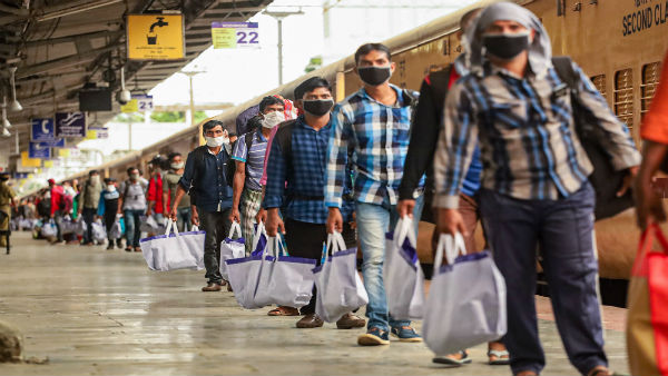 వలసకూలీ వ్యధ