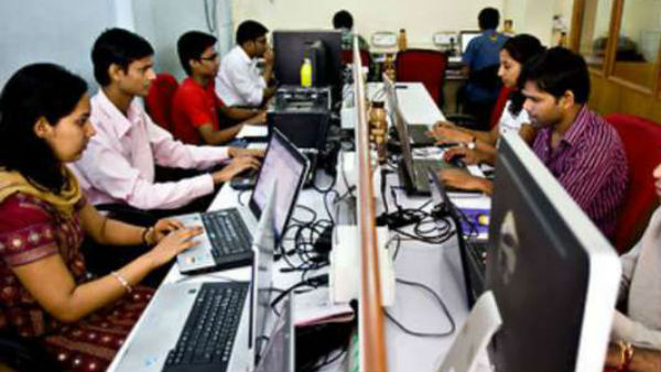 ఉద్యోగుల తొలగింపు.. జీతాల కోతలు..