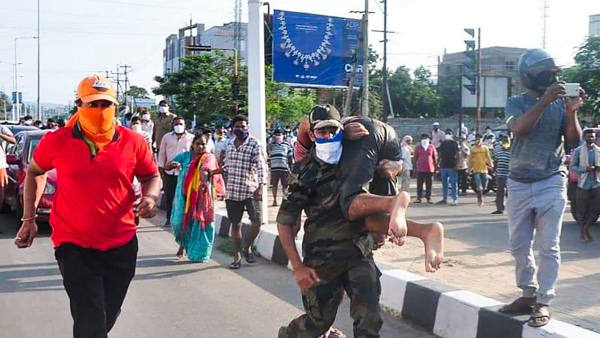 విశాఖ ఎల్జీ పాలిమర్స్ ఘటనలో 12కు చేరిన మృతుల సంఖ్య విశాఖ ఎల్జీ పాలిమర్స్ ఘటనలో 12కు చేరిన మృతుల సంఖ్య