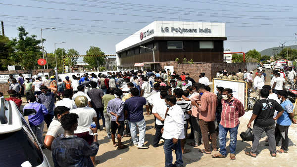 ఎల్జీ పాలిమర్స్ విదేశీ సంస్థ కావడం వల్లే.. ఎల్జీ పాలిమర్స్ విదేశీ సంస్థ కావడం వల్లే..