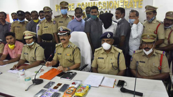 చేధించిన పోలీసులు..