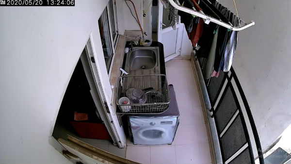 భయపడ్డ ప్రజలు.. 