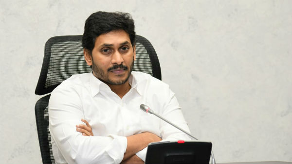 కరోనా లాక్ డౌన్ తో ఇబ్బంది పడుతున్న మత్స్యకారులకు ఆర్ధిక భరోసా 