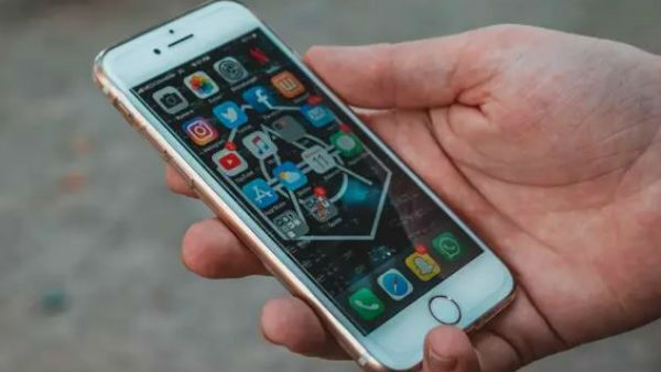 గూగుల్, యాపిల్ సంస్థలకు యాప్స్ తొలగింపు ఆదేశాలు .. 59 యాప్స్ డిలీట్ గూగుల్, యాపిల్ సంస్థలకు యాప్స్ తొలగింపు ఆదేశాలు .. 59 యాప్స్ డిలీట్