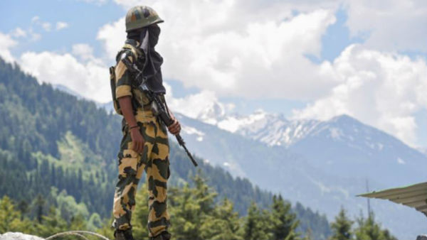 త్రివిధ దళాలకు ప్రత్యేక అధికారాలు