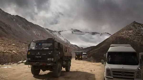 కొనసాగుతోన్న చర్చలు..